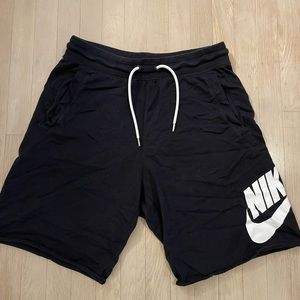 Nike Sweatshorts (black)